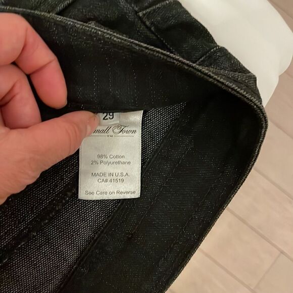 SMALL TOWN BLACK SKINNY JEANS.  NEW WITH TAGS.  STYLE IS ARIEL - Picture 5 of 13
